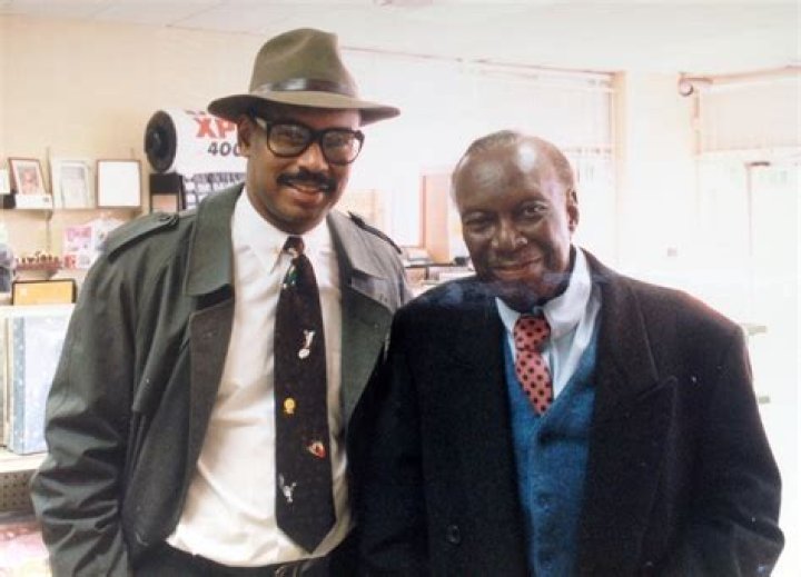 Roy Wood Sr. - A Pioneer in the World of Broadcasting