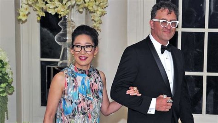 Sandra Oh Dating History: A Comprehensive Look at Her Romantic Life
