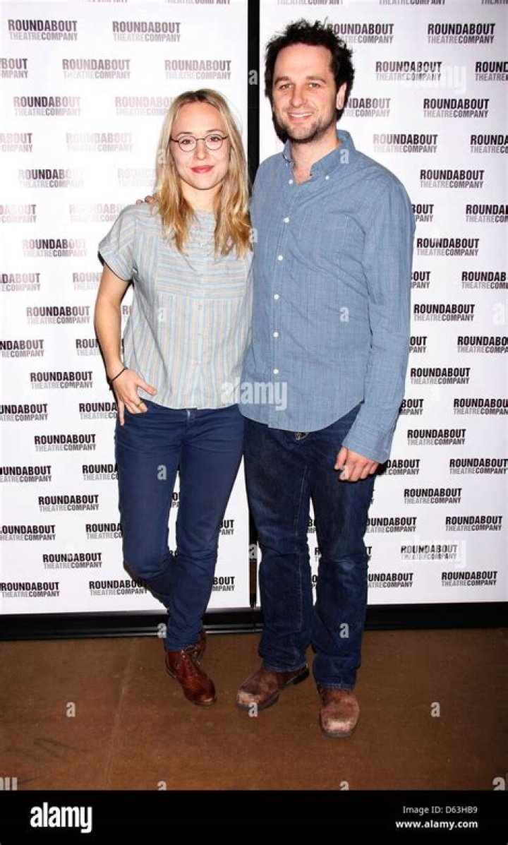 Sarah Goldberg Husband: A Comprehensive Guide to Her Personal Life and Career