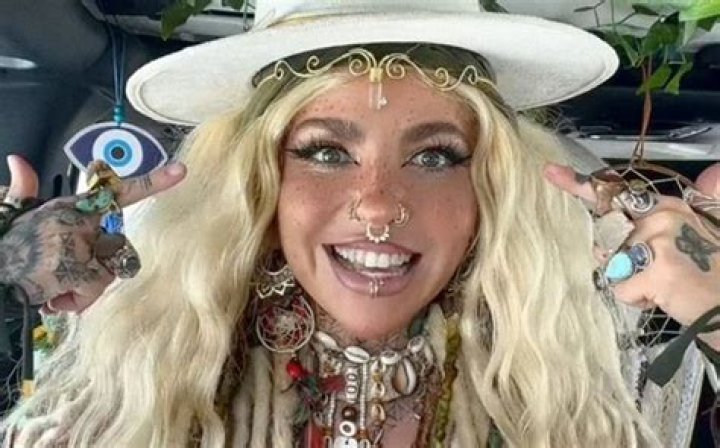 Discovering Shanin Blake: The Rising Star on OnlyFans