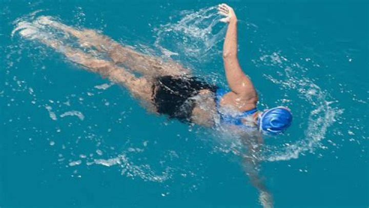 Unwavering Spirit: The Journey of a Swimmer Who Swam from Cuba to Florida