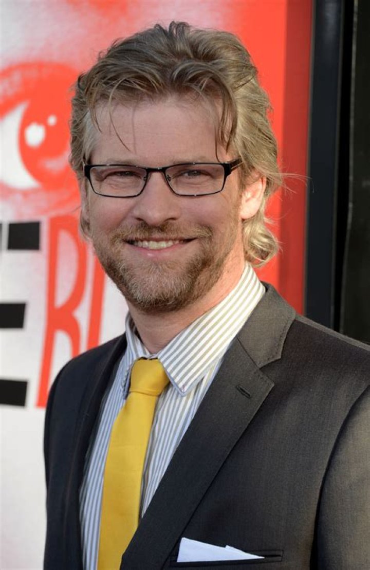 Todd Lowe: A Comprehensive Look at the Life and Career of the Talented Actor