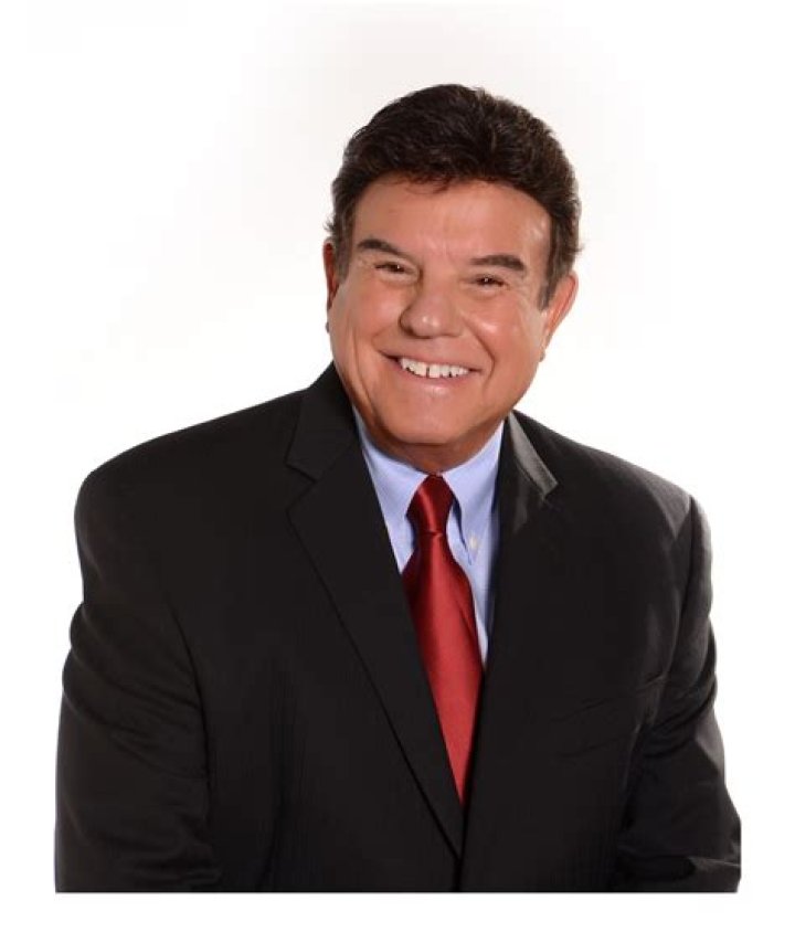 Discover the Age and Journey of Real Estate Legend Tom Hopkins