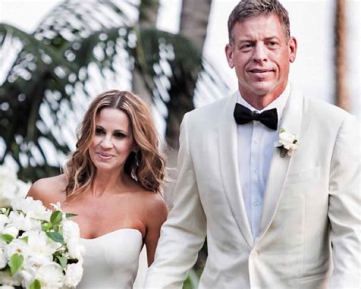 Unraveling the Mystery of Troy Aikman's Wife Age
