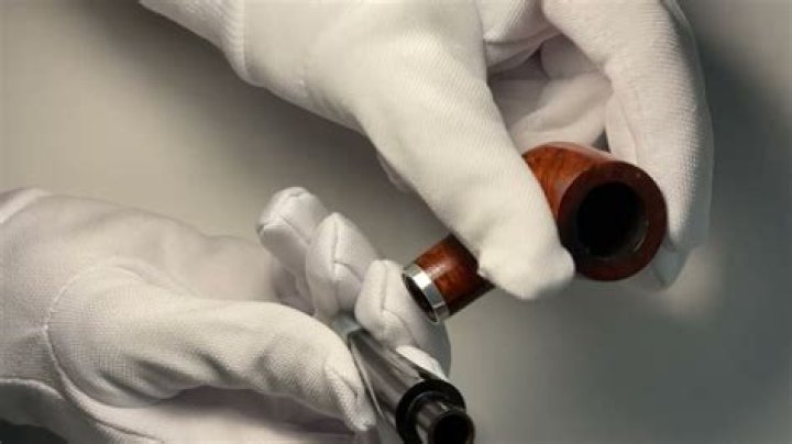 Using Bentonite Clay in a Tobacco Pipe: A Comprehensive Guide