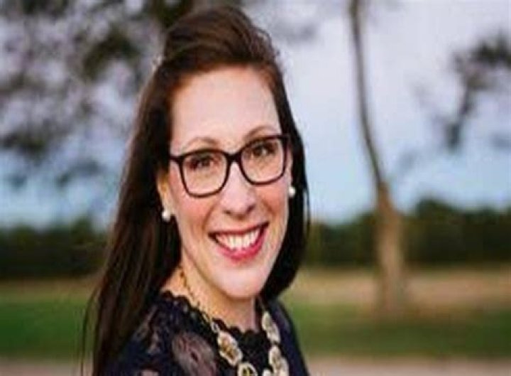 Exploring the Life of Victor Davis Hanson's Wife