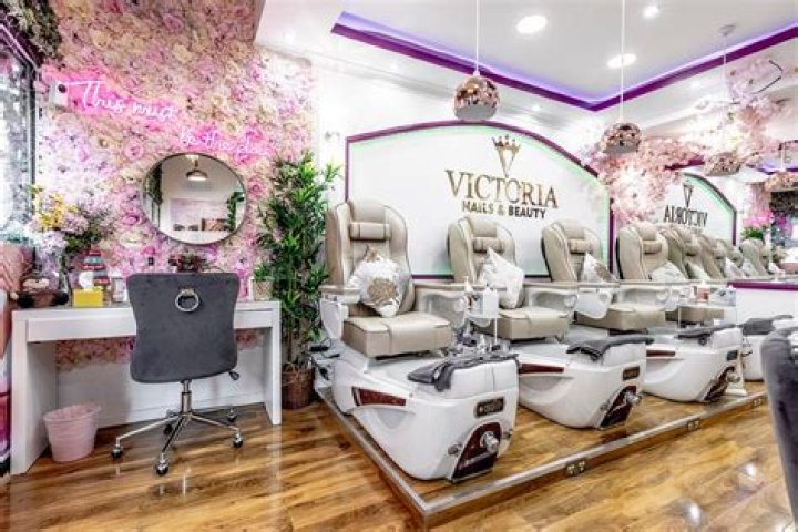 Amazing Victoria Nails Designs & Prices!