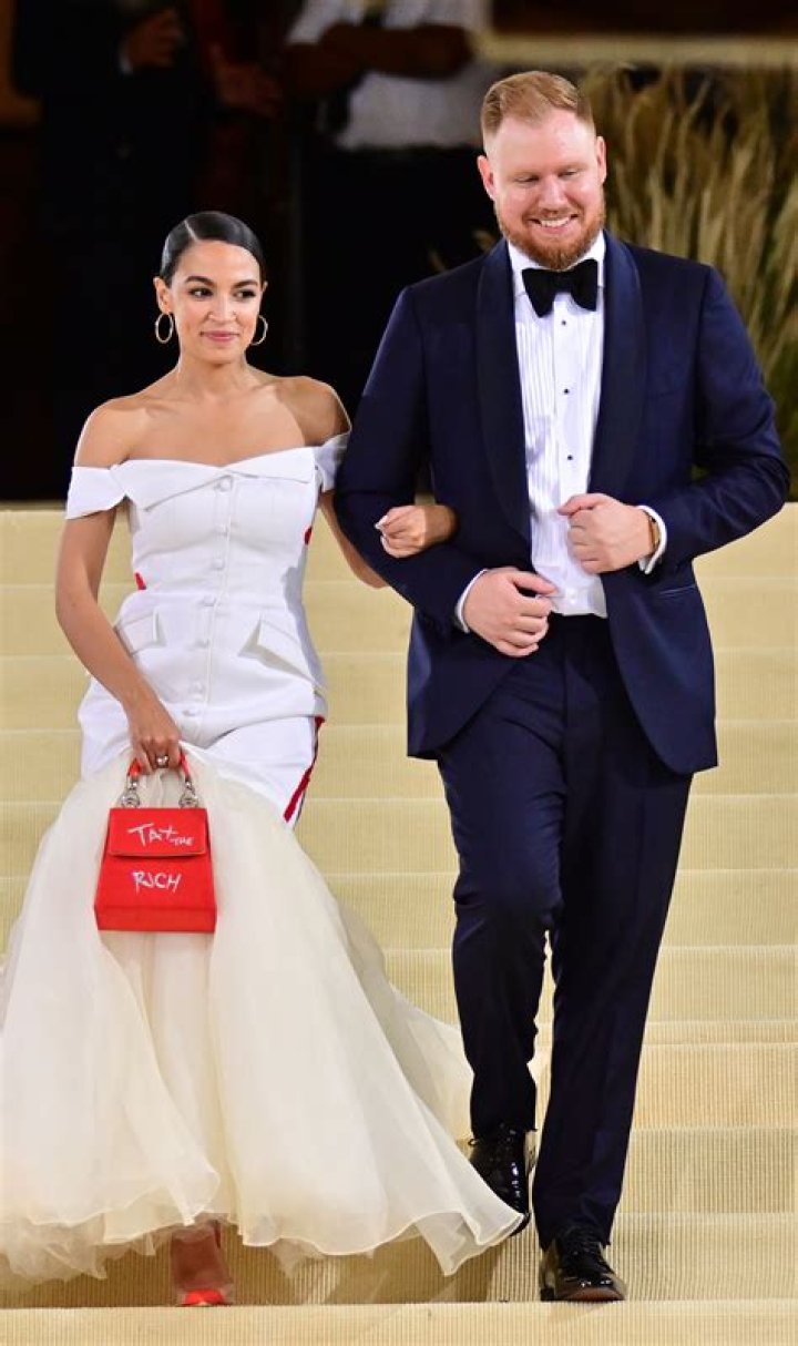 Alexandria Ocasio-Cortez's Partner: Facts & Latest News - Find Out!