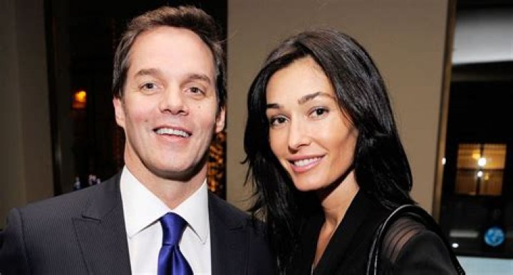 Uncovering the Mystery: Who is Bill Hemmer Dating?