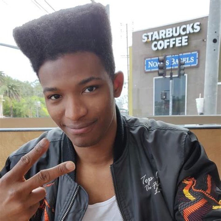 Why Did Etika Kill Himself? Understanding the Tragic Loss of a YouTube Icon