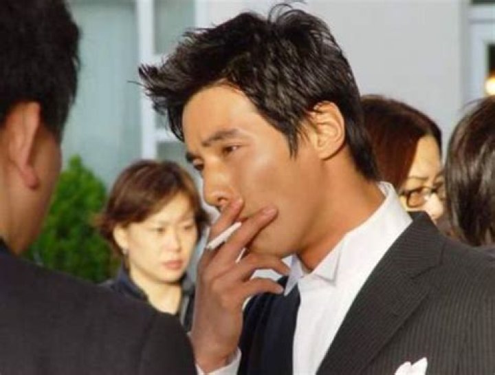 Exploring the Charismatic World of Won Bin: A Comprehensive Guide