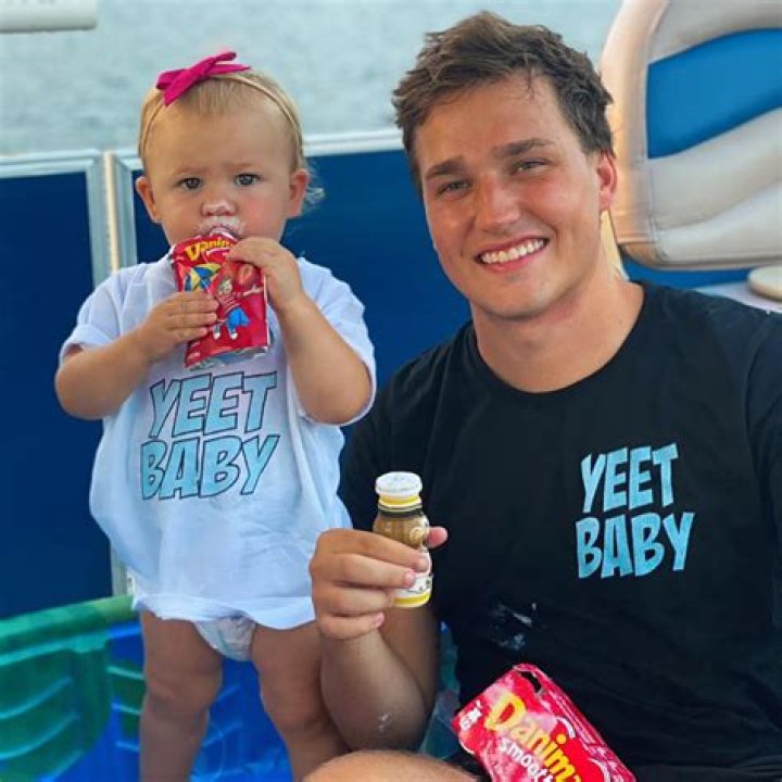 Yeetbaby: The Phenomenon of Viral Internet Culture