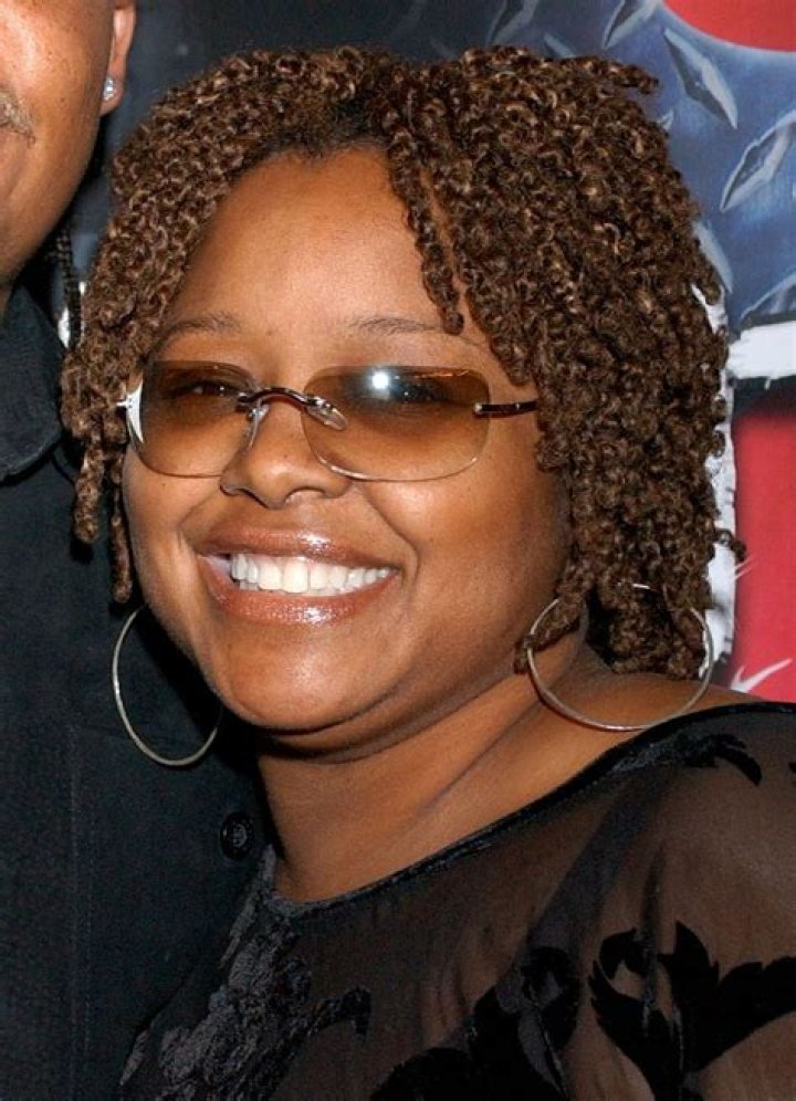 Yvette Wilson: A Tribute to the Life and Career of a Comedic Legend