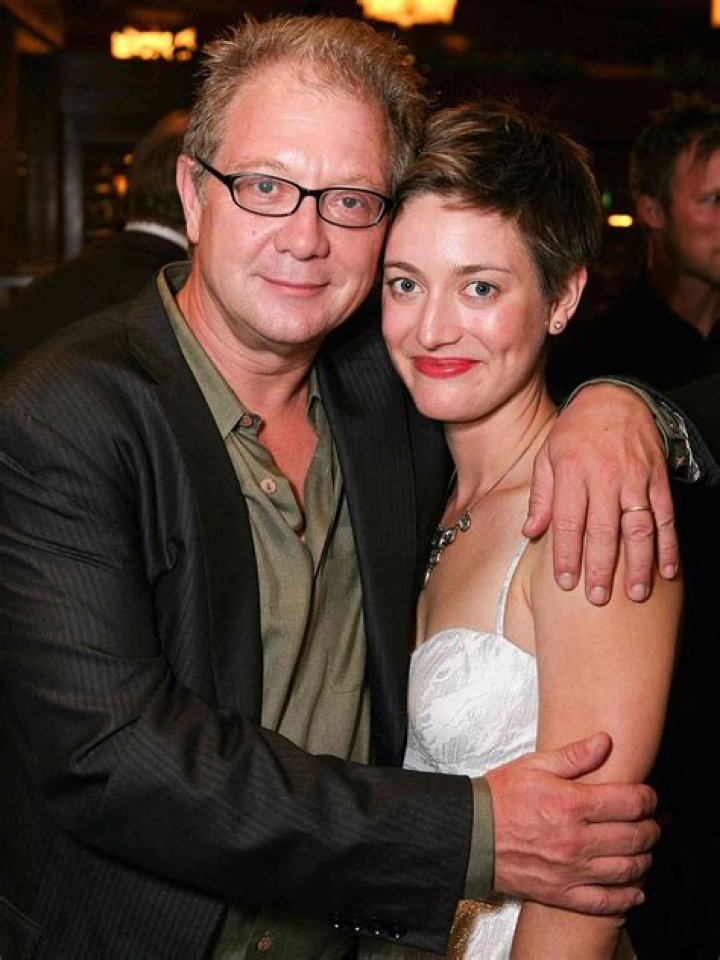 Zoe Perry Parents: Exploring the Family Background of the Talented Actress